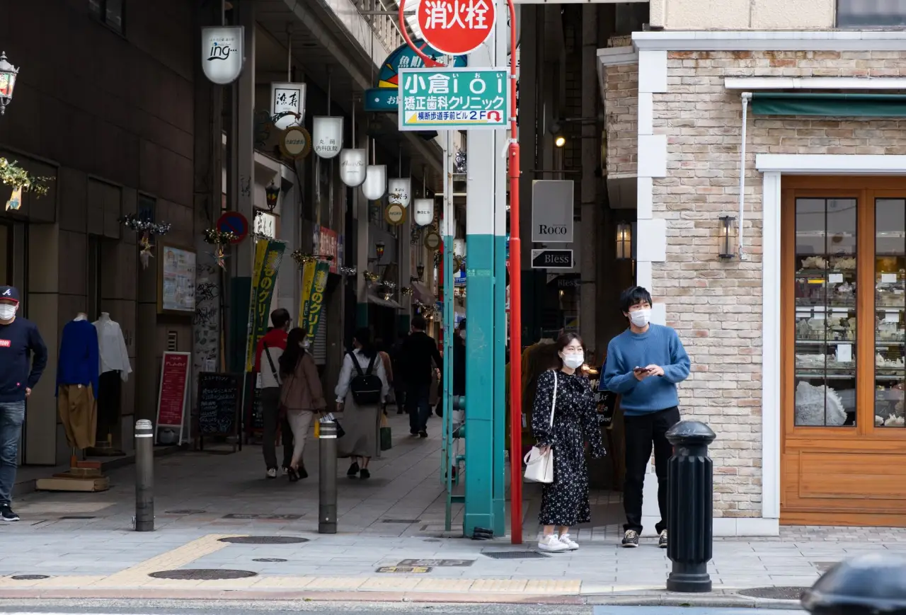 海南数据中心建设中的机架式服务器与刀片服务器选型对比分析