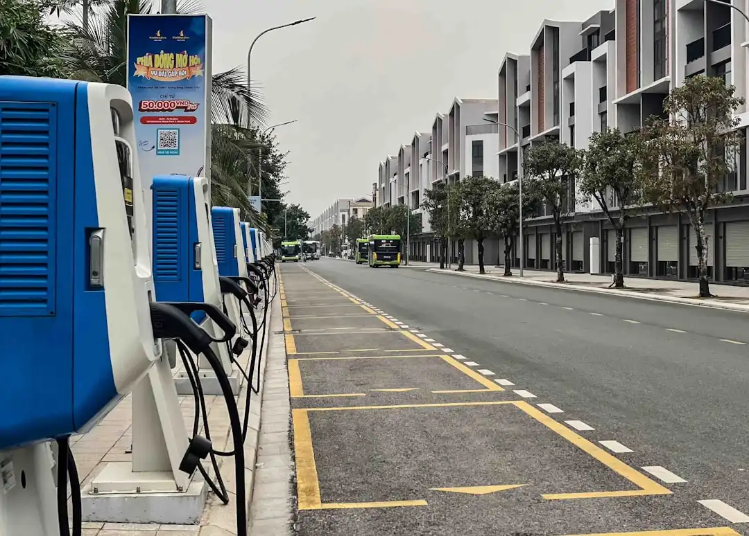 2025年海南数据中心建设提速，机架式服务器选型要点解析