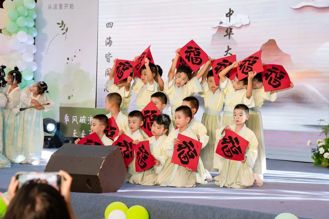 海南如潮科技刀片服务器与机架式服务器性能对比分析